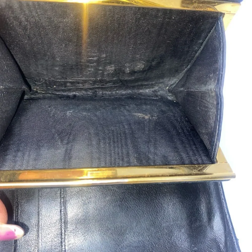 Authentic Chanel Caviar Compact Wallet Black - Picture 7 of 10